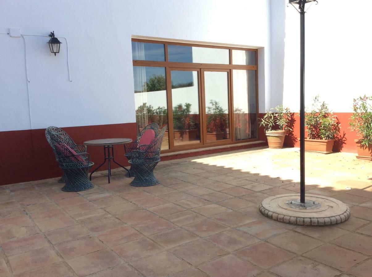 Santa Marta Complejo Rural Con Pista De Padel Casa de hóspedes Archidona Exterior foto